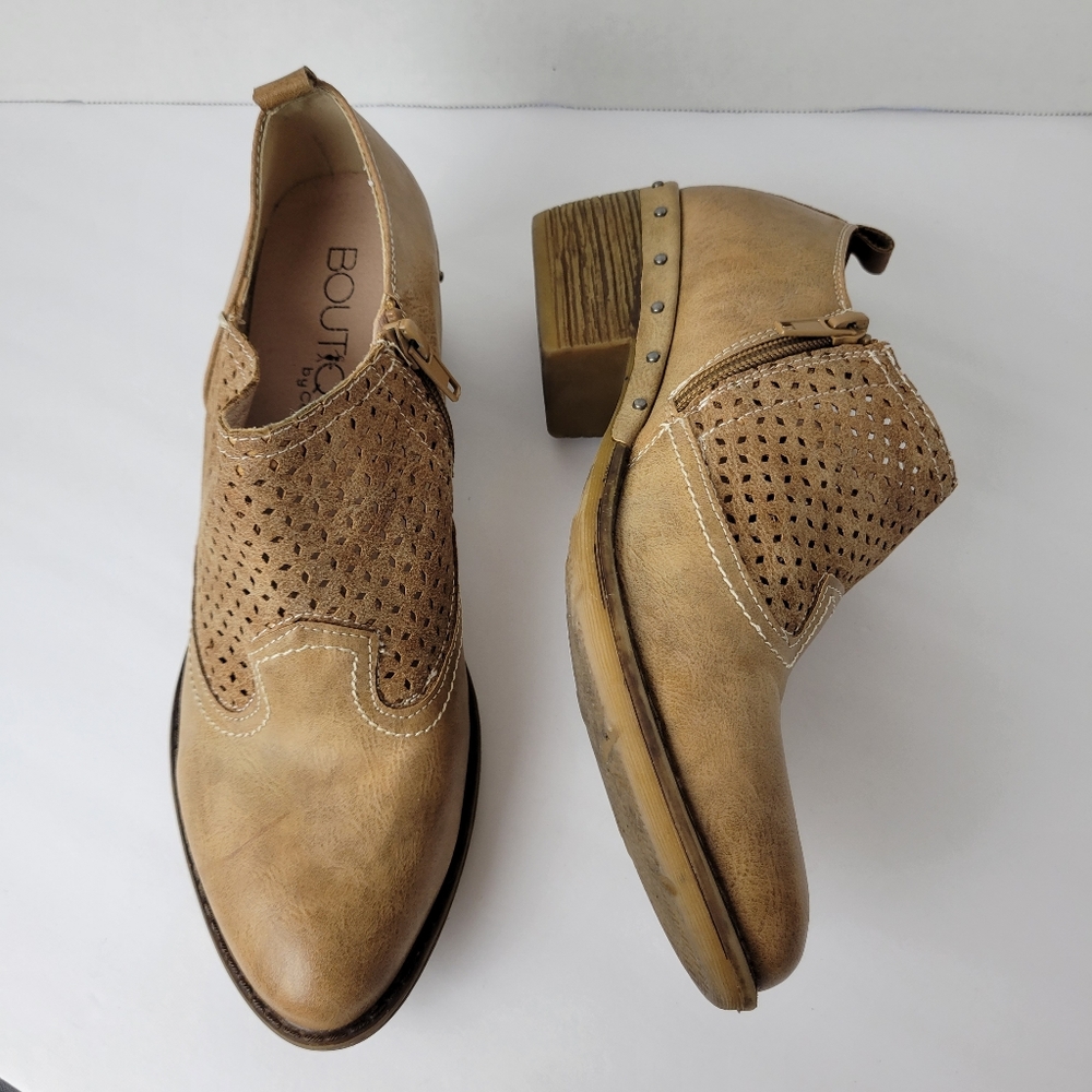 Boutique by Corky's Kia boots